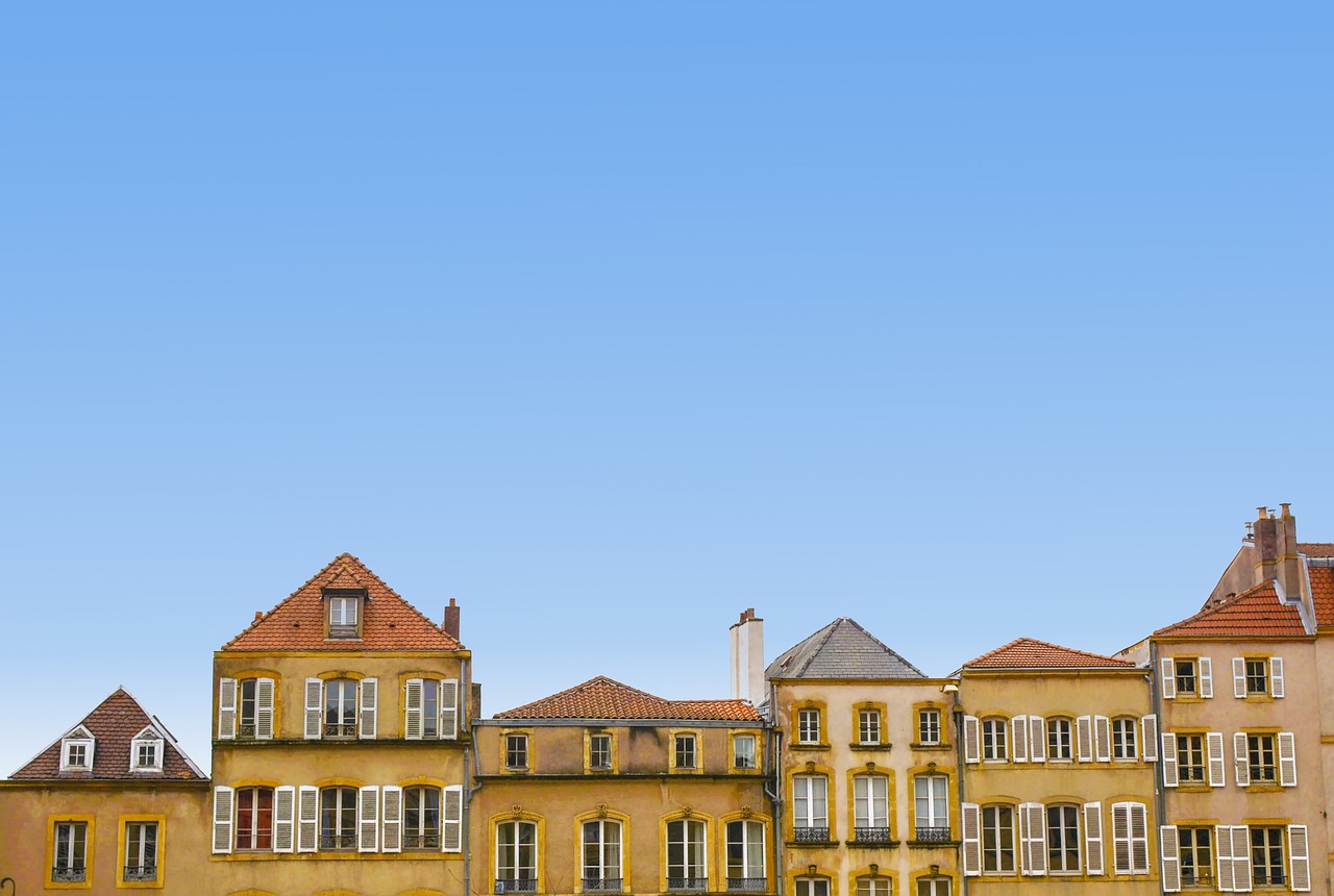 entdecken sie die neuesten trends und entwicklungen auf dem immobilienmarkt. erfahren sie mehr über kauf-, verkaufs- und mietmöglichkeiten sowie wertvolle tipps für investoren.