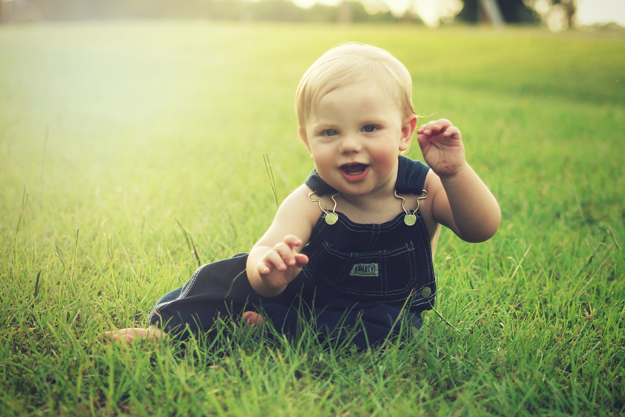 entdecken sie alles, was ihr baby braucht! von hochwertiger babyausstattung bis zu wichtigen pflegeprodukten – alles für das wohlbefinden ihres kleinen lieblings.