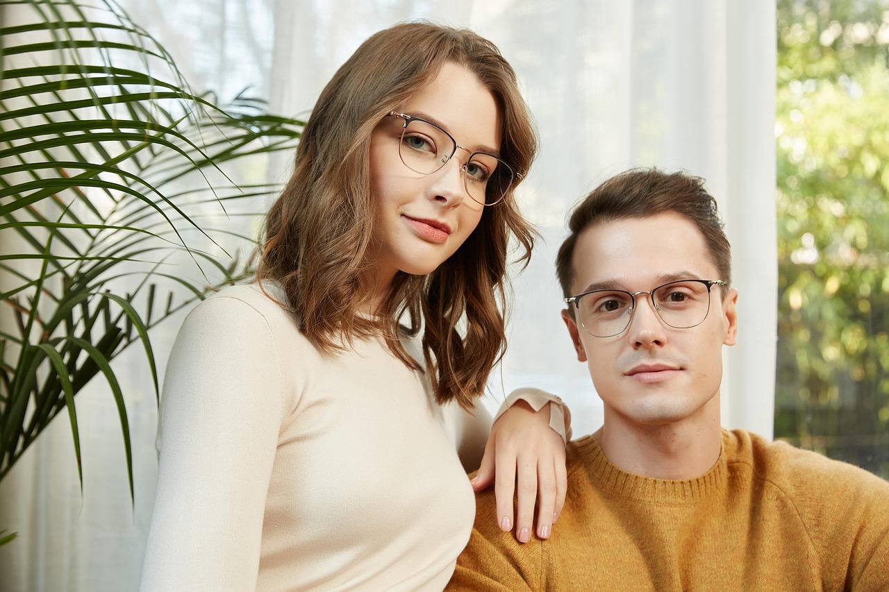 entdecken sie die neuesten modeaccessoires, die ihren stil vervollständigen! von trendy taschen bis hin zu eleganten schmuckstücken - finden sie das perfekte accessoire, um ihr outfit zu vervollständigen.