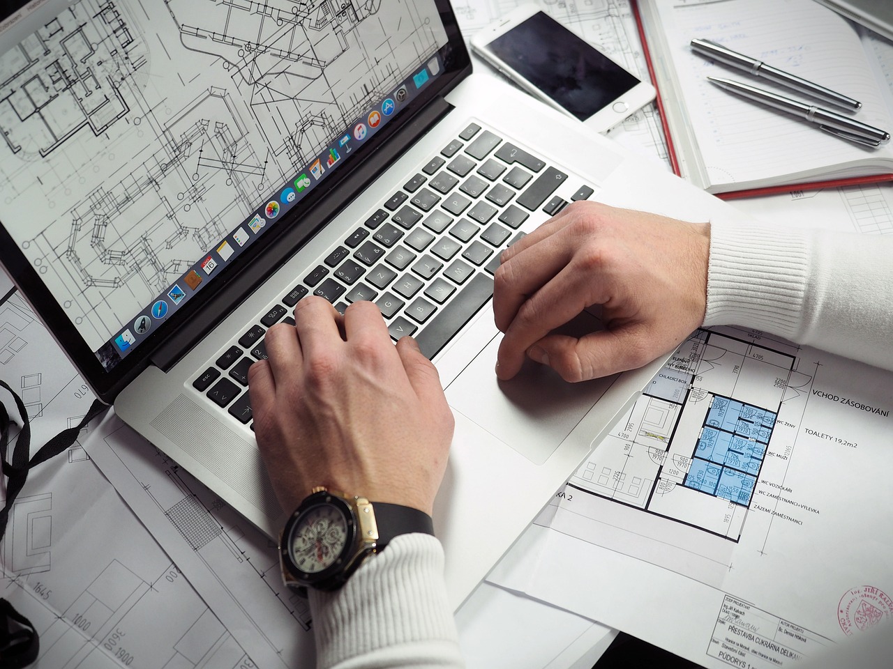 entdecken sie umfassende finanzplanungslösungen, die auf ihre individuellen bedürfnisse zugeschnitten sind. optimieren sie ihre investitionen und sichern sie ihre zukunft mit professionellem rat und strategischen ansätzen.